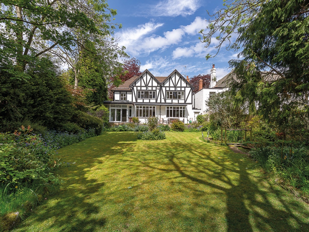 Take a Look Around This Tudoresque Home on Elmfield Road in Gosforth